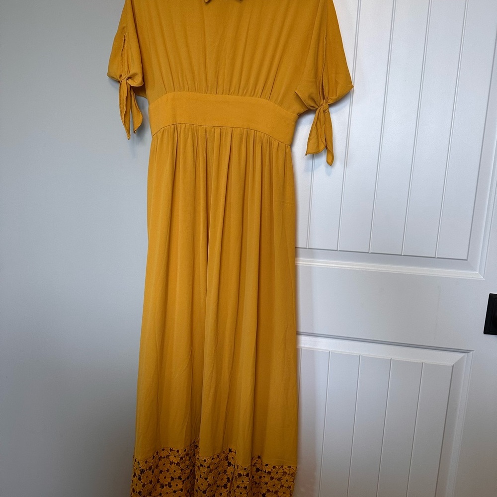 Elegant Mustard Yellow Maxi Dress